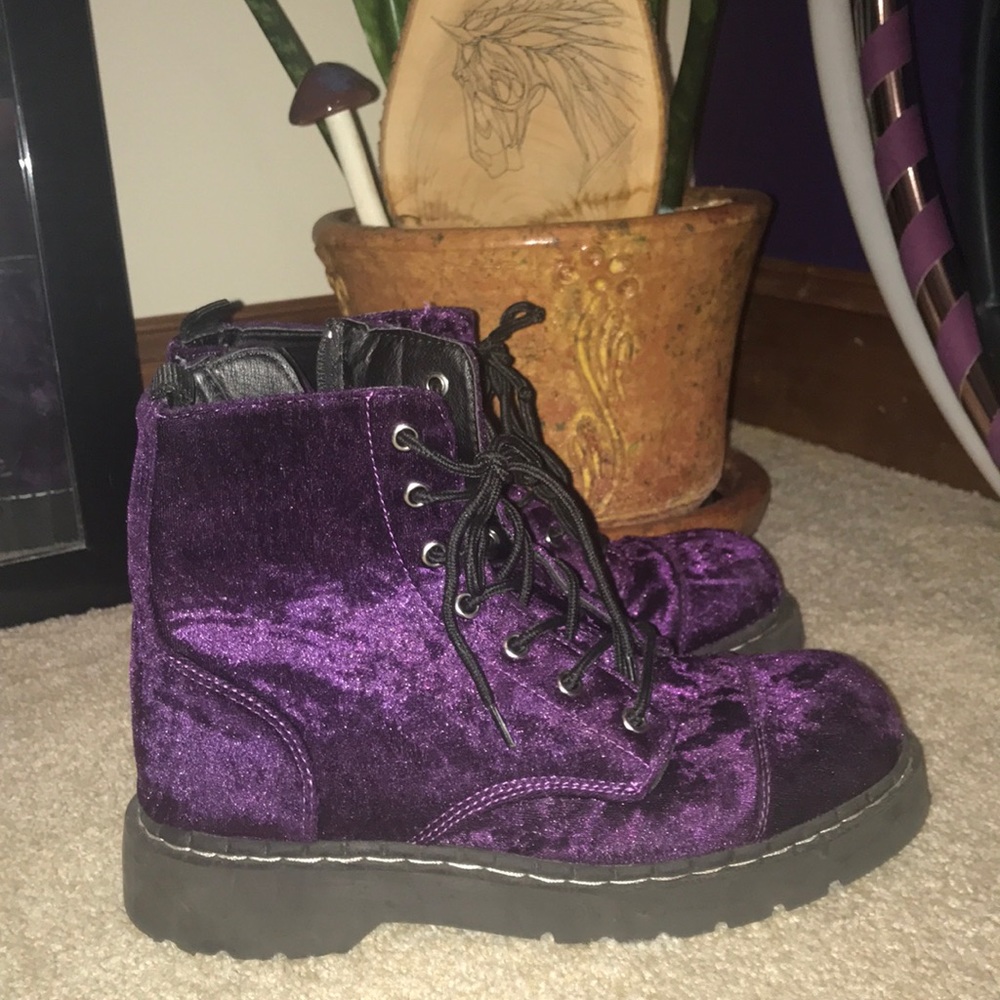 T.U.K Boots